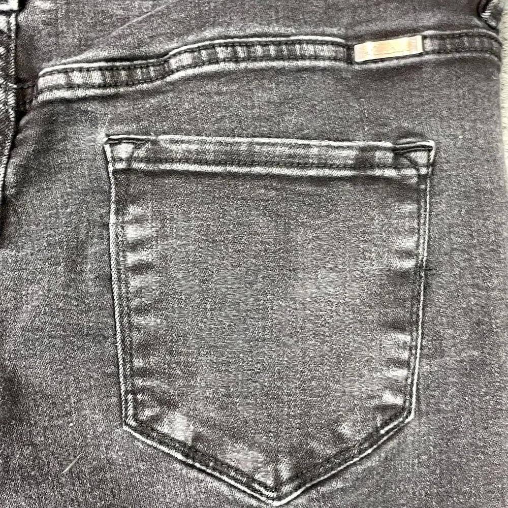 KanCan Bianca Skinny Jeans Womens XL Denim High Rise Button Fly Raw Hem Skate